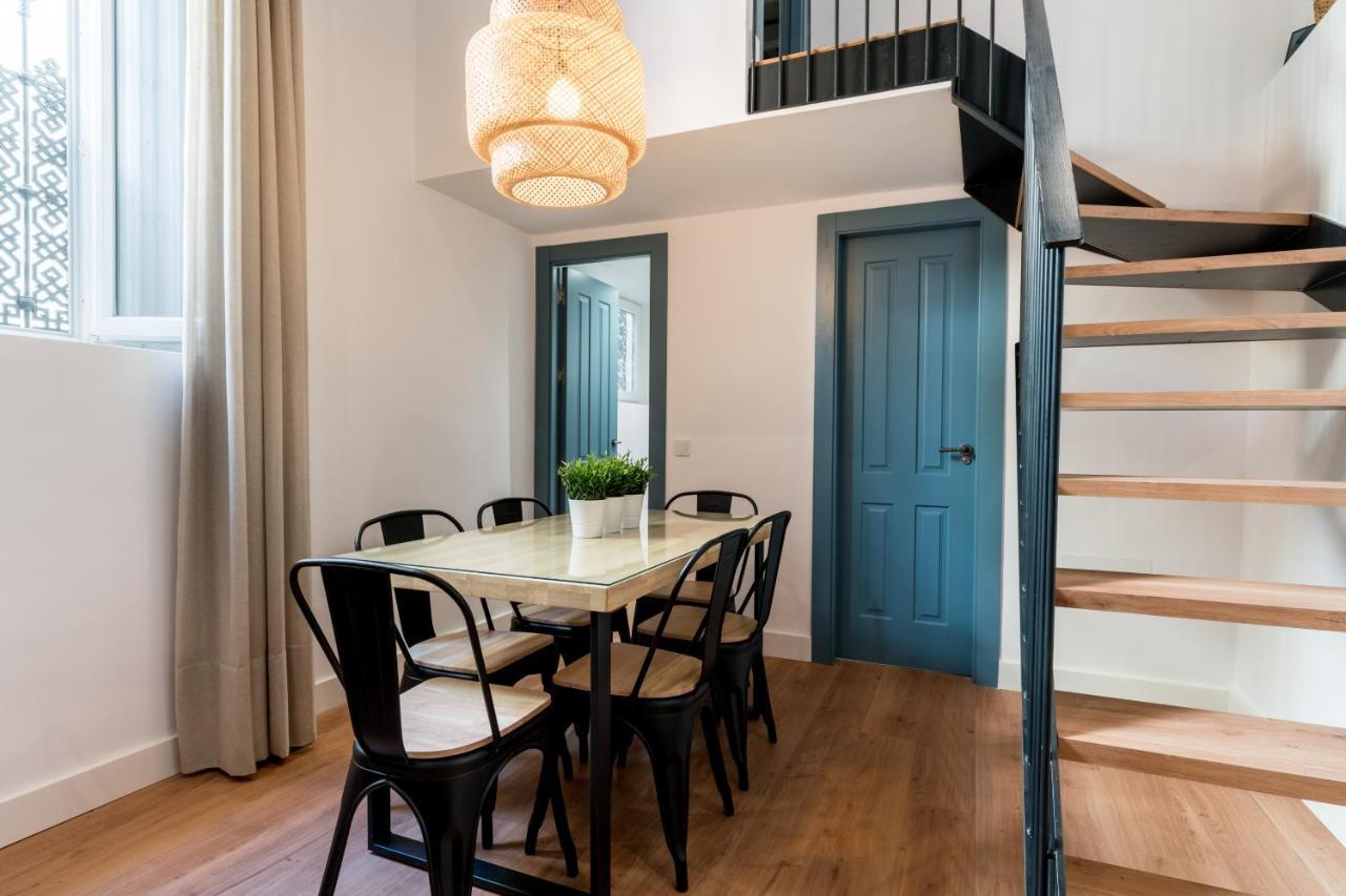 Apartamentos Leoncillos Sevilla Bagian luar foto