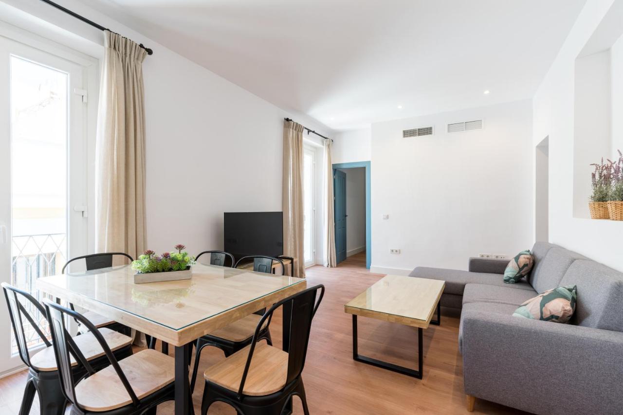 Apartamentos Leoncillos Sevilla Bagian luar foto