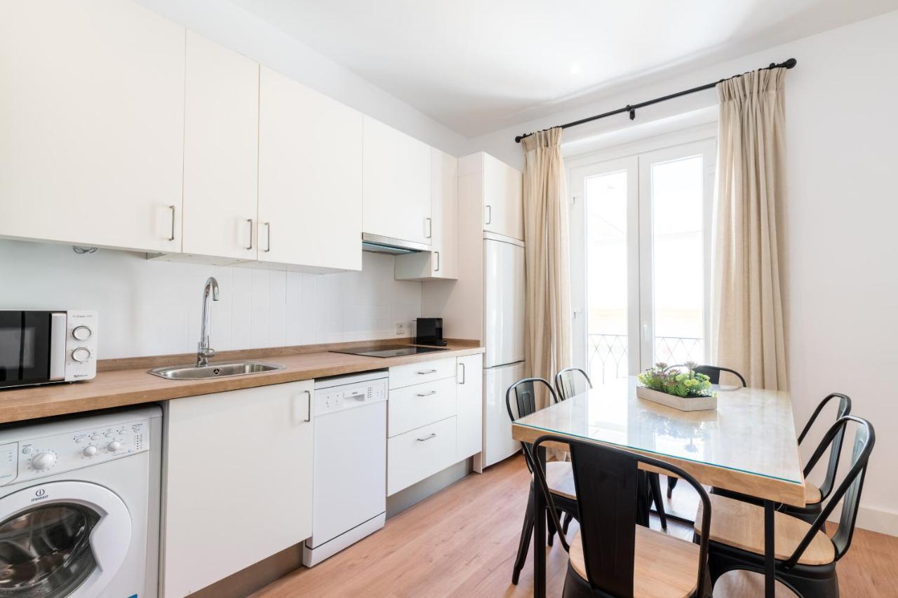 Apartamentos Leoncillos Sevilla Bagian luar foto