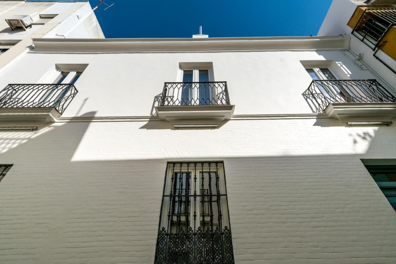 Apartamentos Leoncillos Sevilla Bagian luar foto