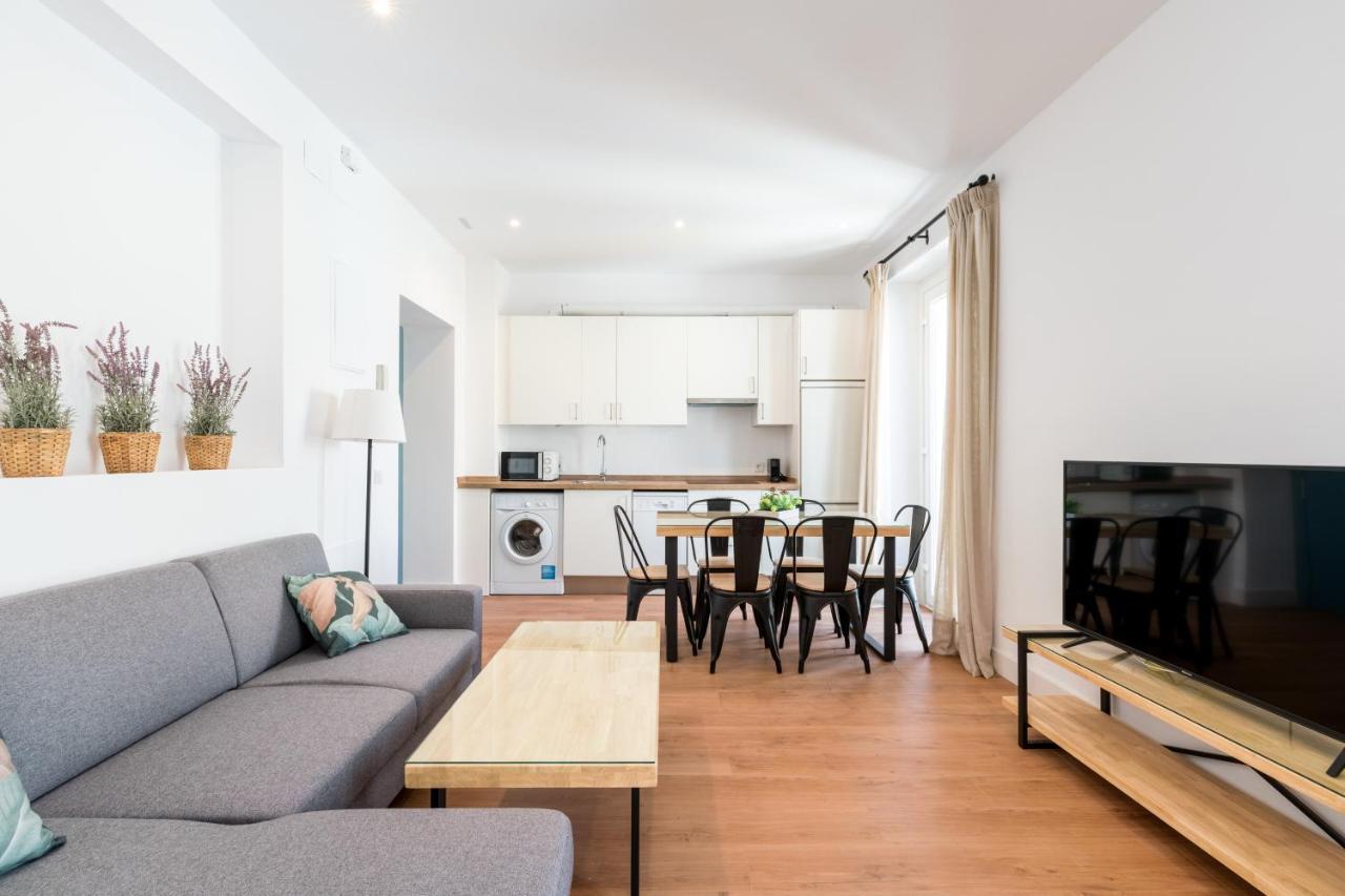 Apartamentos Leoncillos Sevilla Bagian luar foto