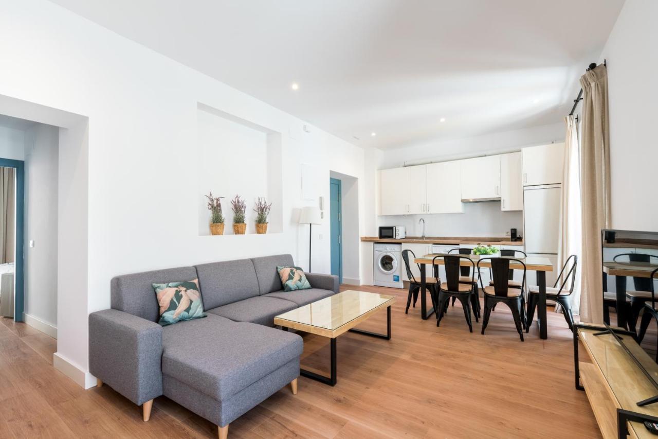 Apartamentos Leoncillos Sevilla Bagian luar foto