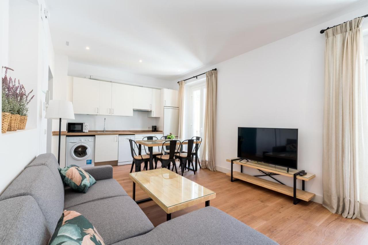 Apartamentos Leoncillos Sevilla Bagian luar foto