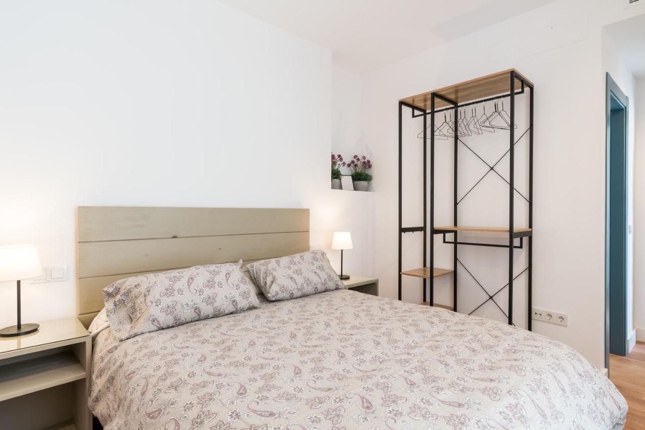 Apartamentos Leoncillos Sevilla Bagian luar foto